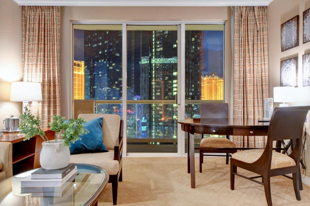 Stunning Balcony Strip View Mgm Signature * Free Valet Las Vegas Exterior photo
