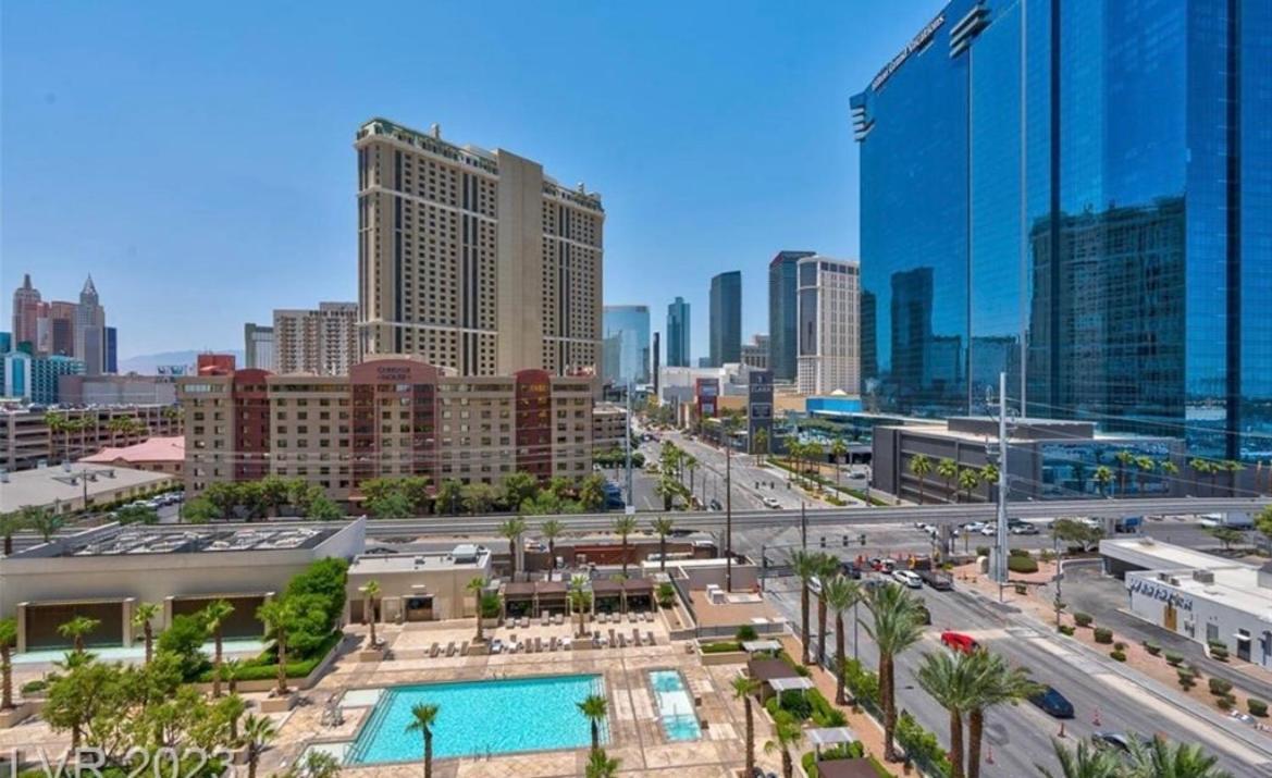 Stunning Balcony Strip View Mgm Signature * Free Valet Las Vegas Exterior photo